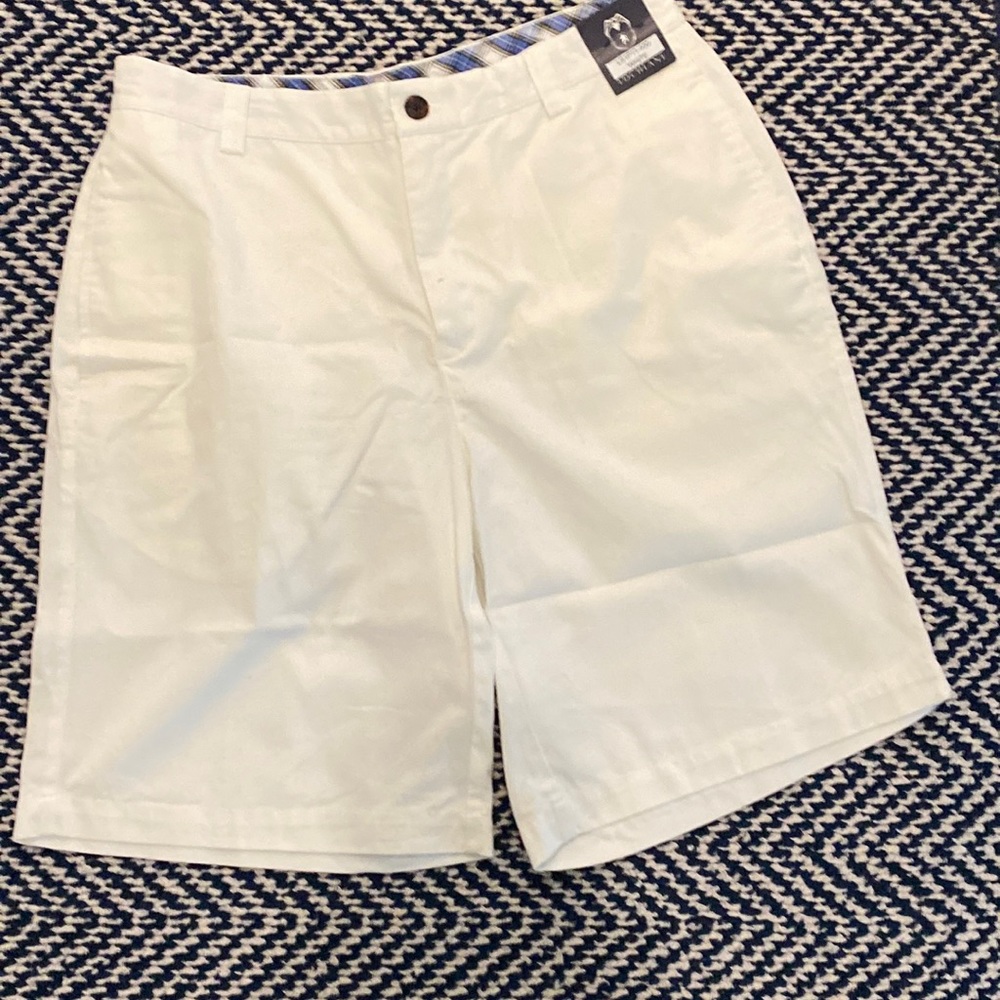 NWT Lochlane by Thomas Dean white Shorts size 32